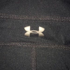 Black athletic mid calf leggings